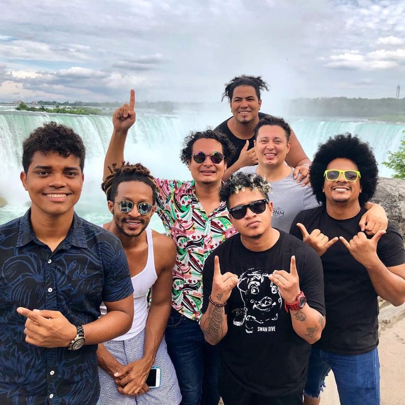 BAZURTO ALL STARS — artista musical | Mercado de Artistas