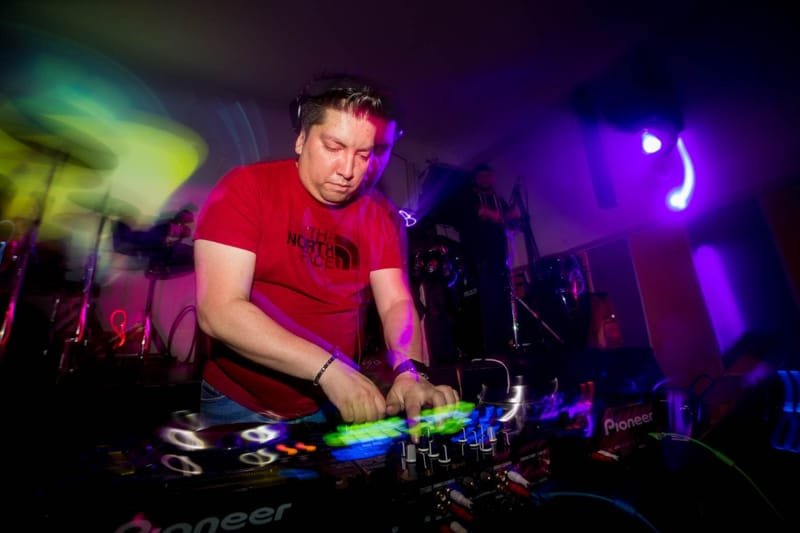 DJ JUAN DANIEL RONDEROS — artista musical | Mercado de Artistas